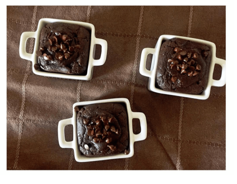 Molten Dark Chocolate Mug Cakes